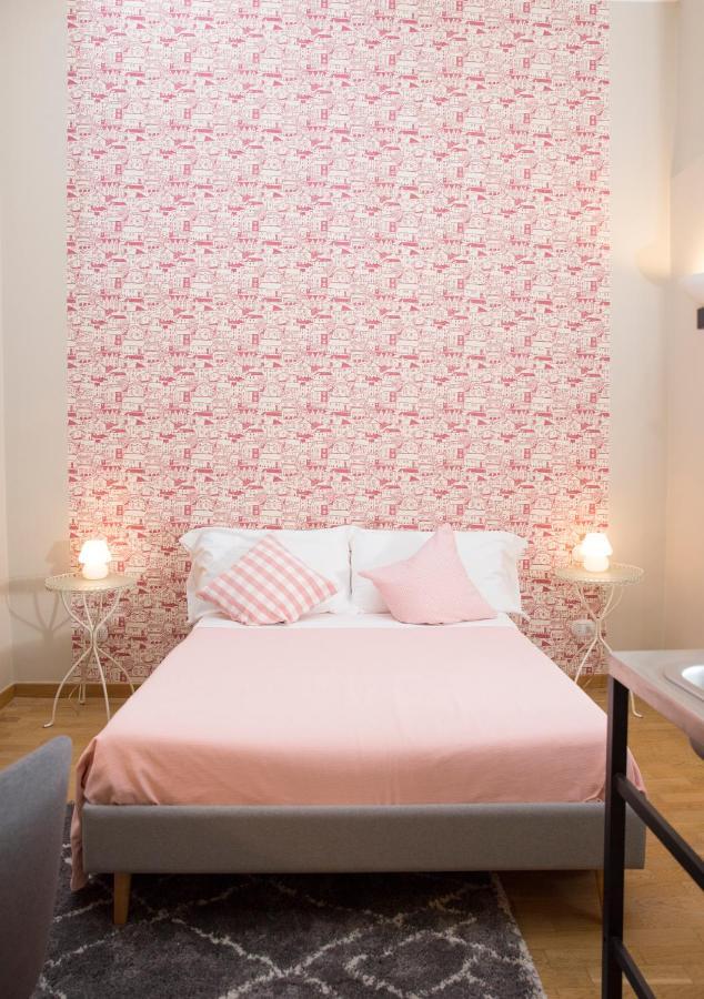 B&B Donna Adelina Νάπολη Εξωτερικό φωτογραφία