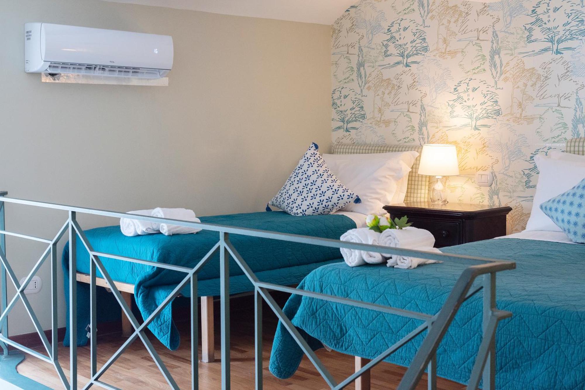 B&B Donna Adelina Νάπολη Εξωτερικό φωτογραφία