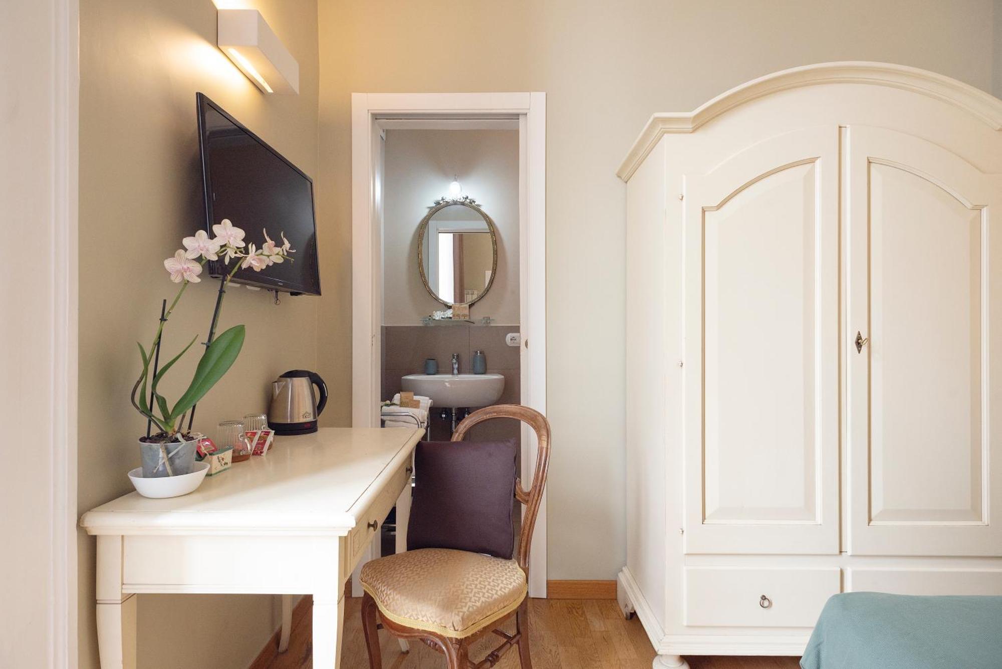 B&B Donna Adelina Νάπολη Εξωτερικό φωτογραφία