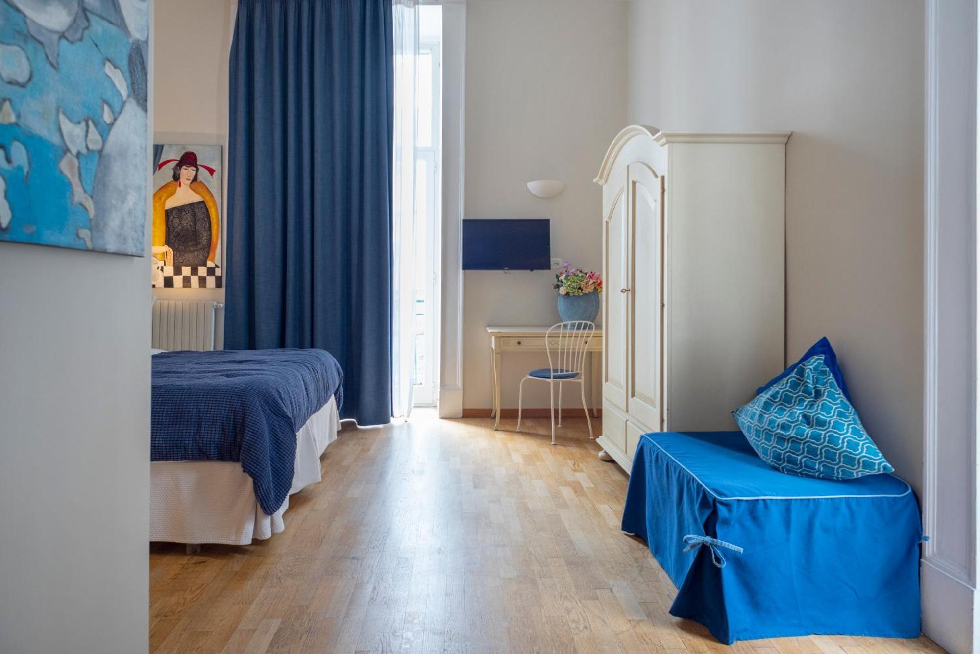 B&B Donna Adelina Νάπολη Εξωτερικό φωτογραφία